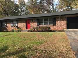 featured image of 1701 Kemper Ln
