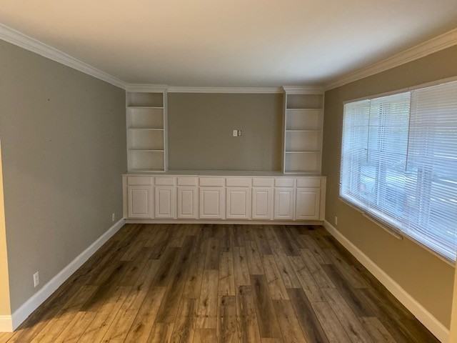 1701 Kemper Ln - Photo 4 of 15