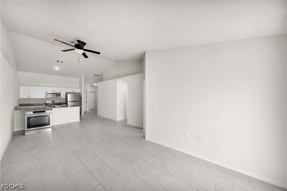 4106 Sw 7th Pl - Photo 4 of 20