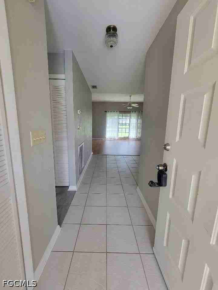 10 Regency Ct - Photo 3 of 16