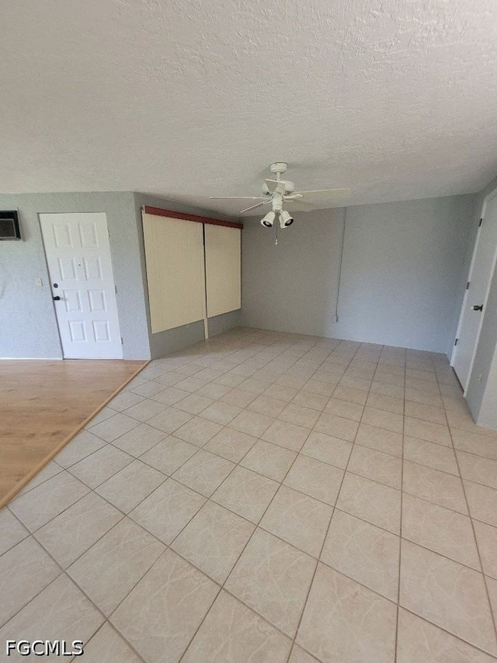 10 Regency Ct - Photo 5 of 16