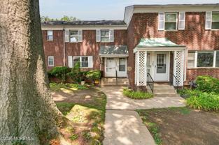 11 Manor Dr - Photo 1 of 1