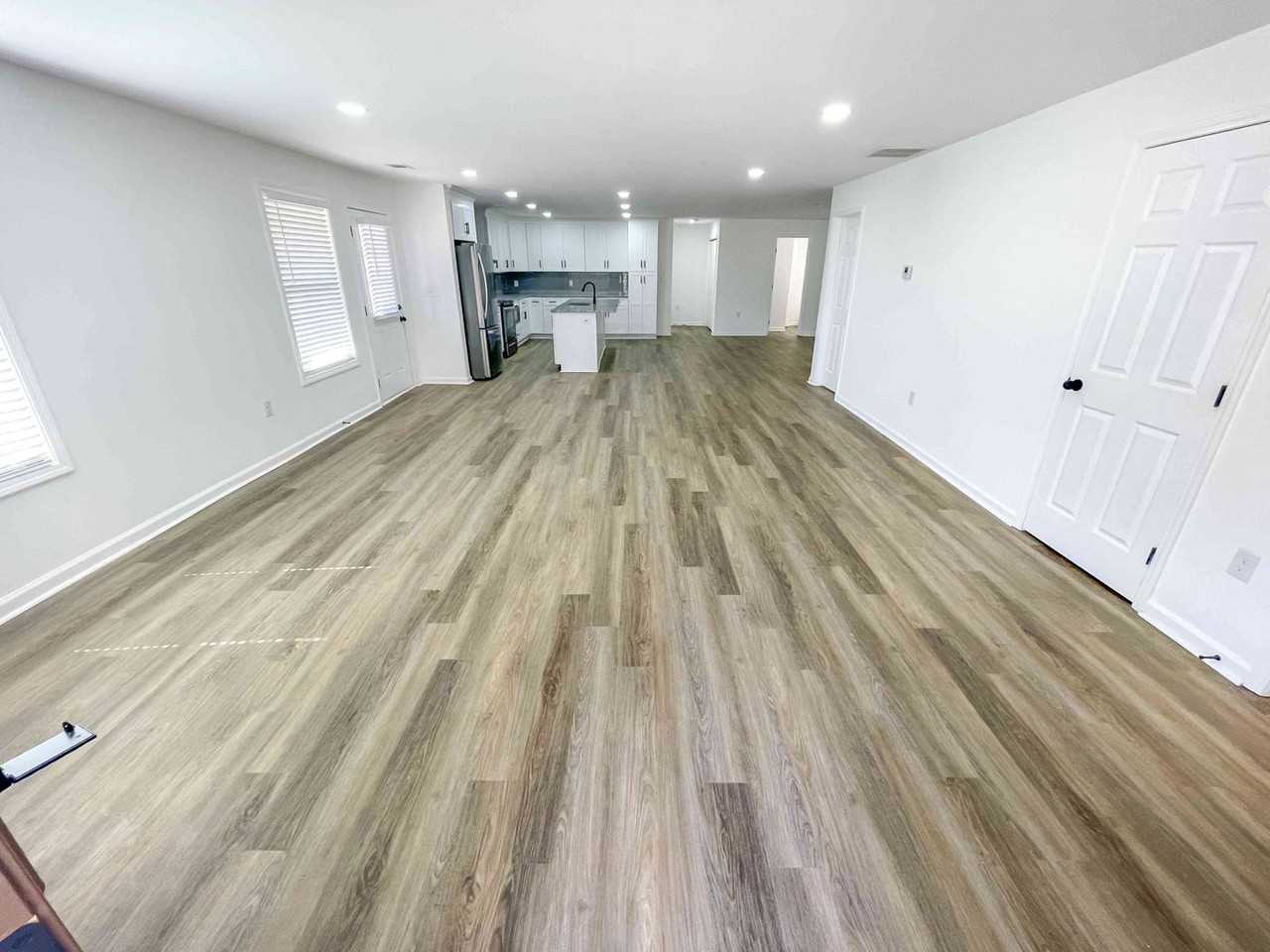 167 Racine St Sw - Photo 5 of 28