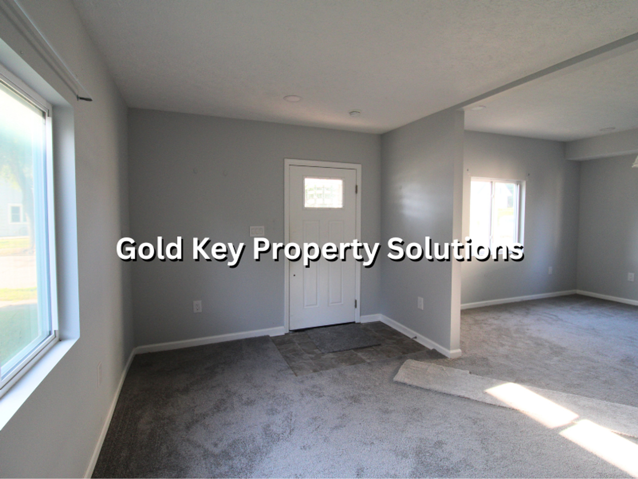 508 W Monroe St - Photo 4 of 21