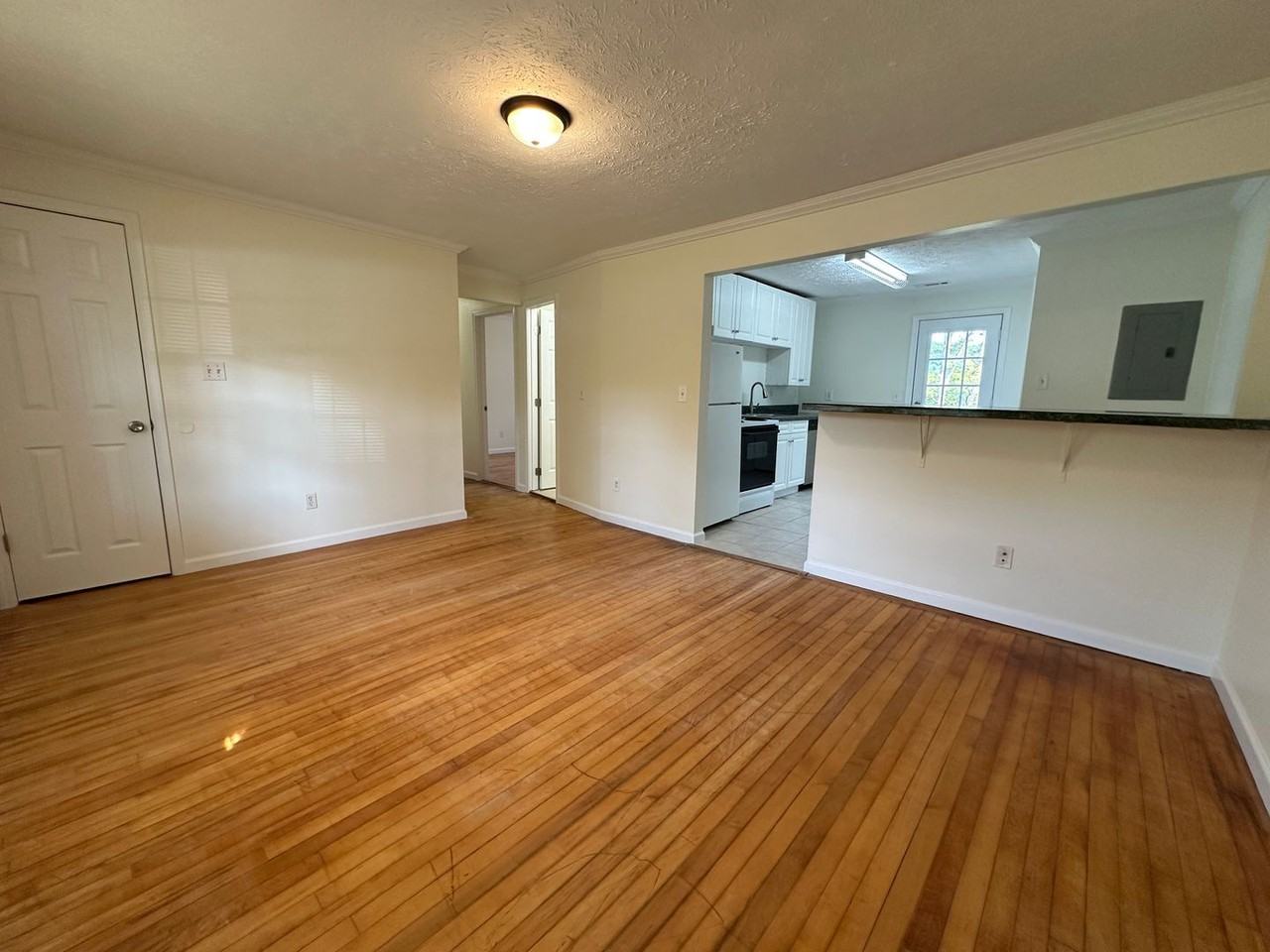 379 Robertsville Rd - Photo 6 of 17