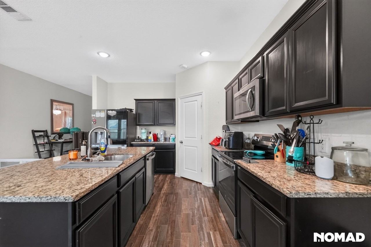 318 Dove Creek Ln