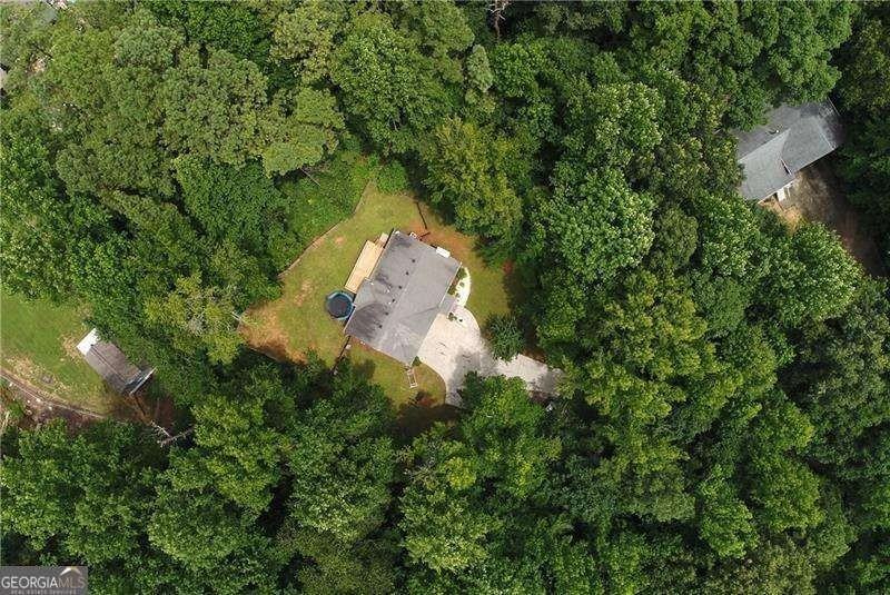 127 Angela Ln - Photo 4 of 16