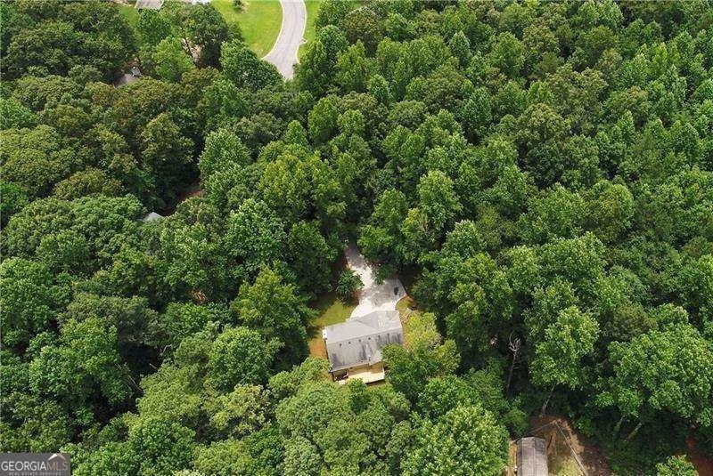 127 Angela Ln - Photo 6 of 16
