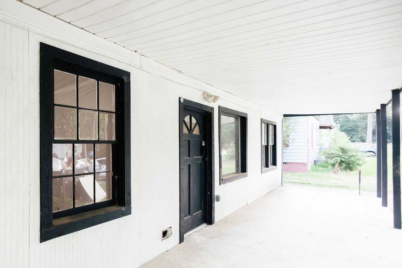 3967 Guyton St - Photo 3 of 50