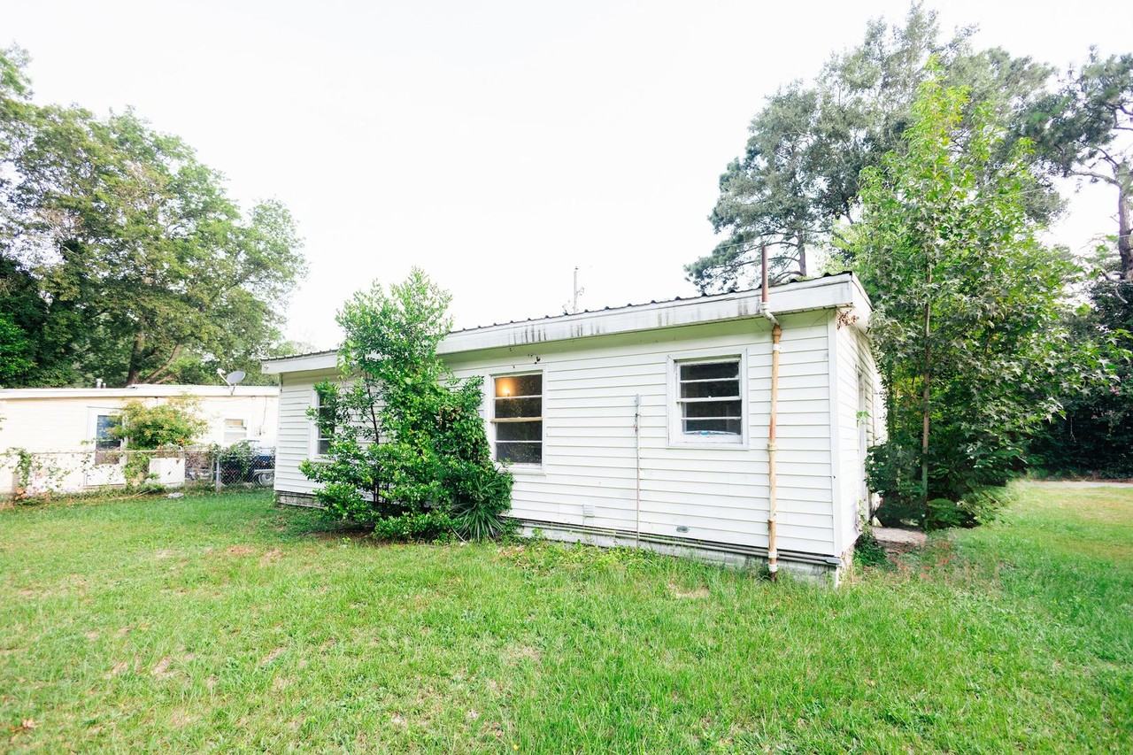 4170 Palace Ave - Photo 6 of 40