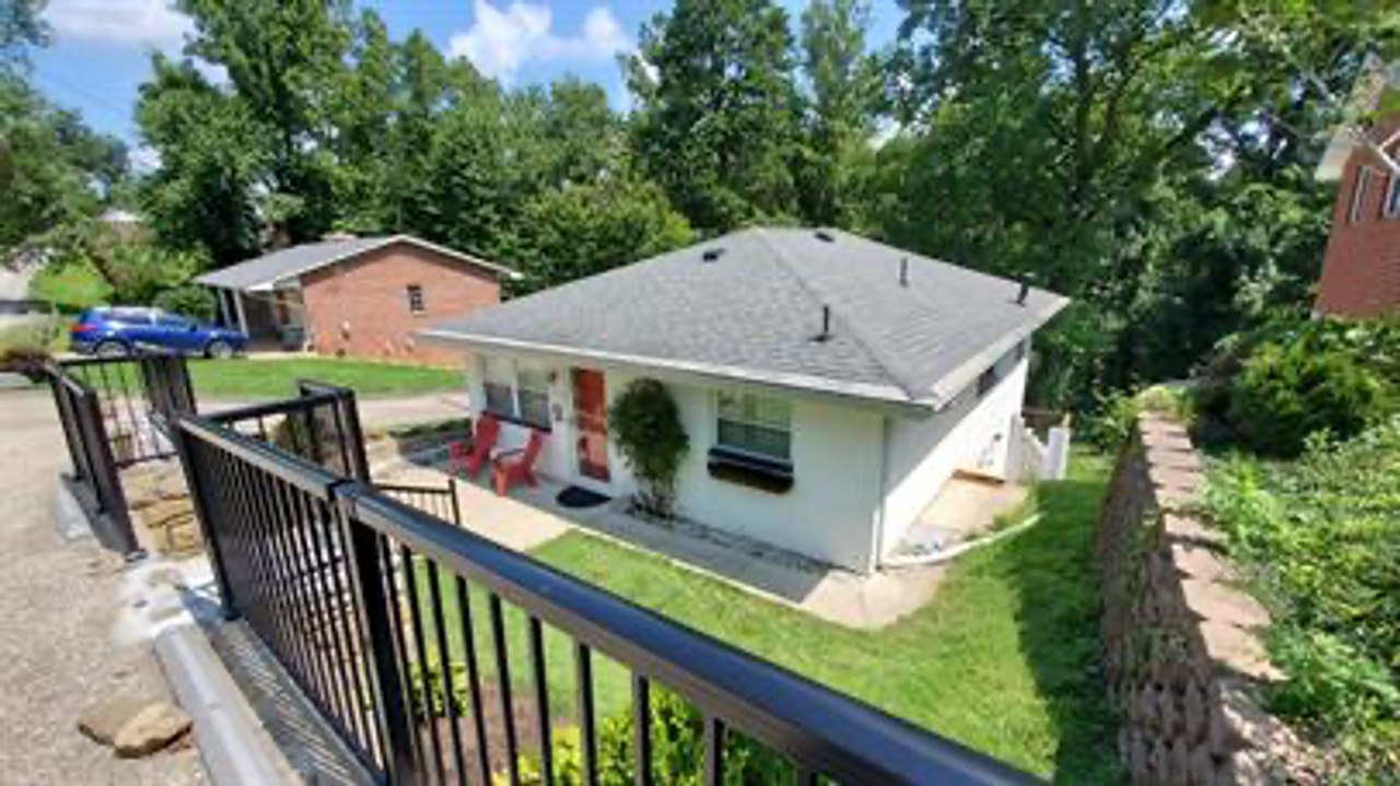 1730 Huber Rd - Photo 2 of 17