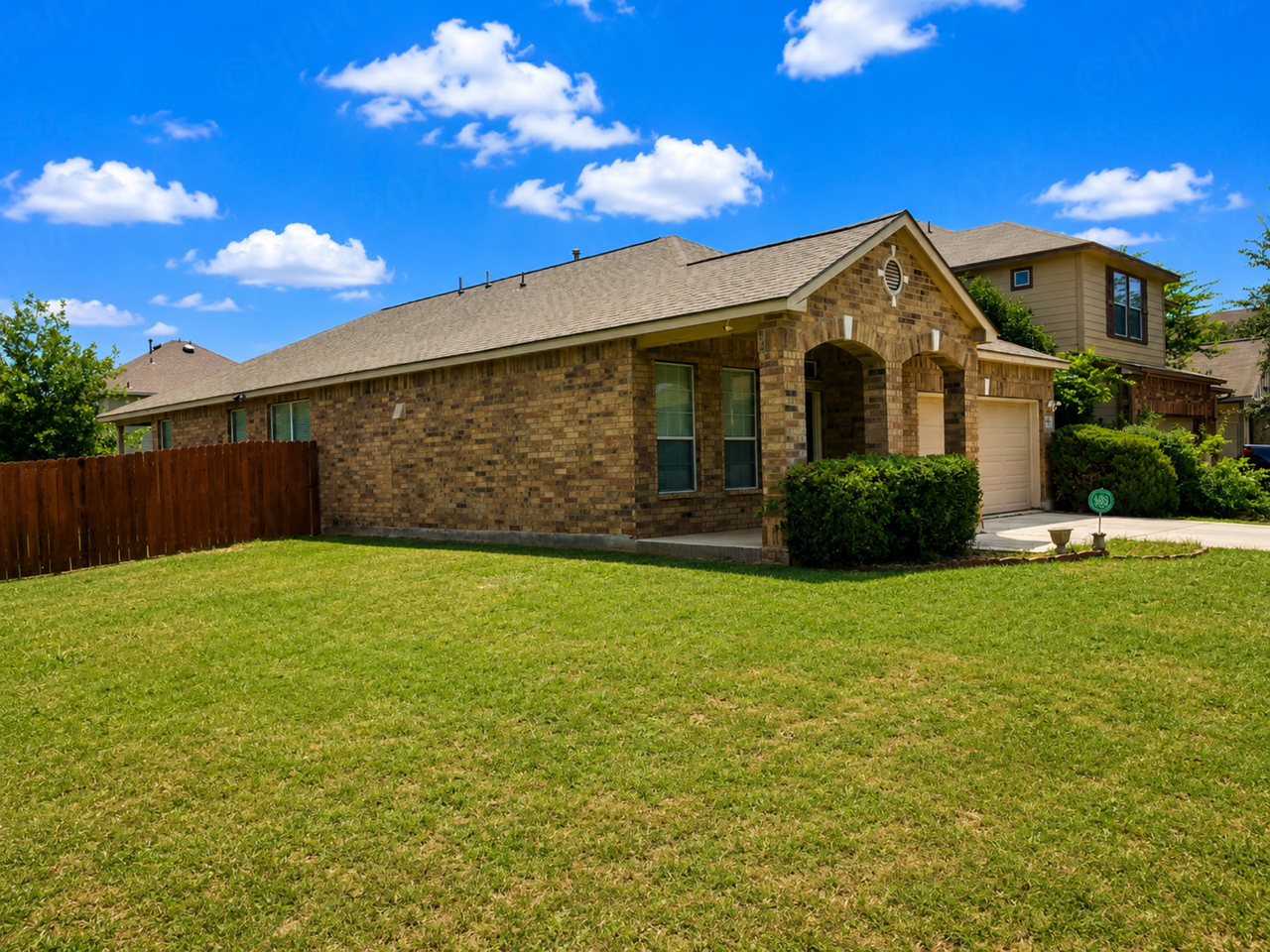 2342 Jarve Vly - Photo 2 of 5