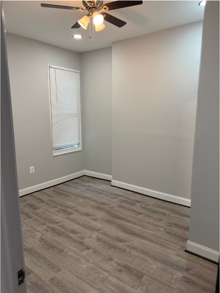615 N Rosedale - Photo 3 of 32