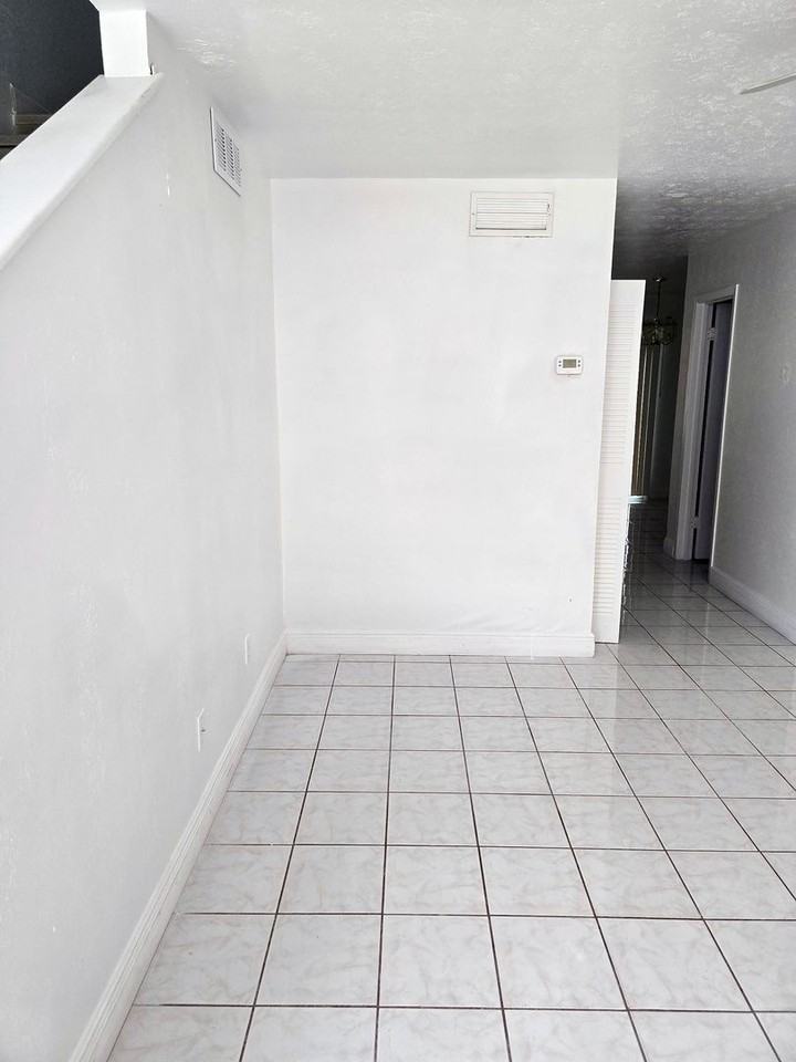 3904 Coronation Ct #402 - Photo 3 of 50