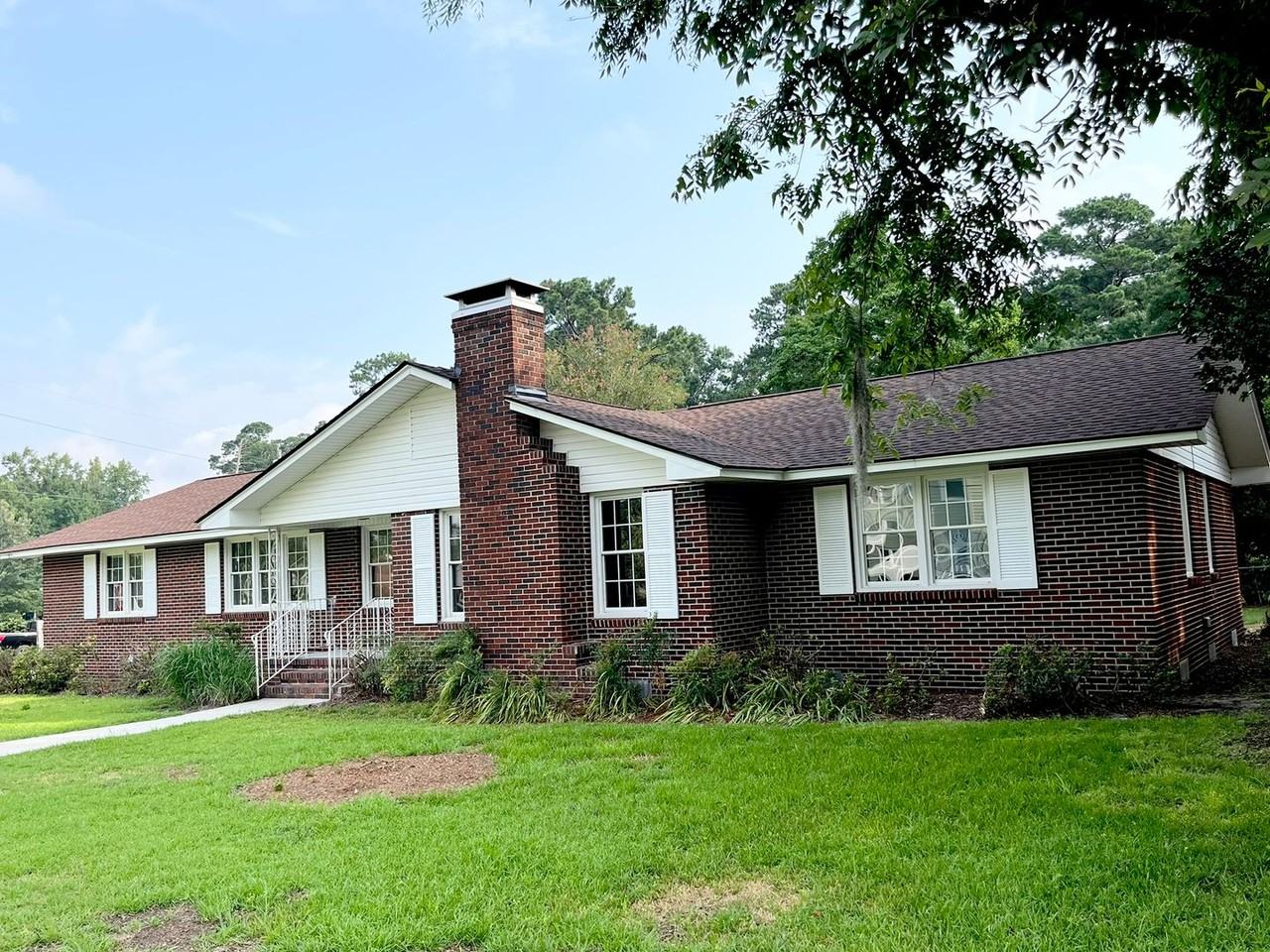 116 Symons St - Photo 3 of 16