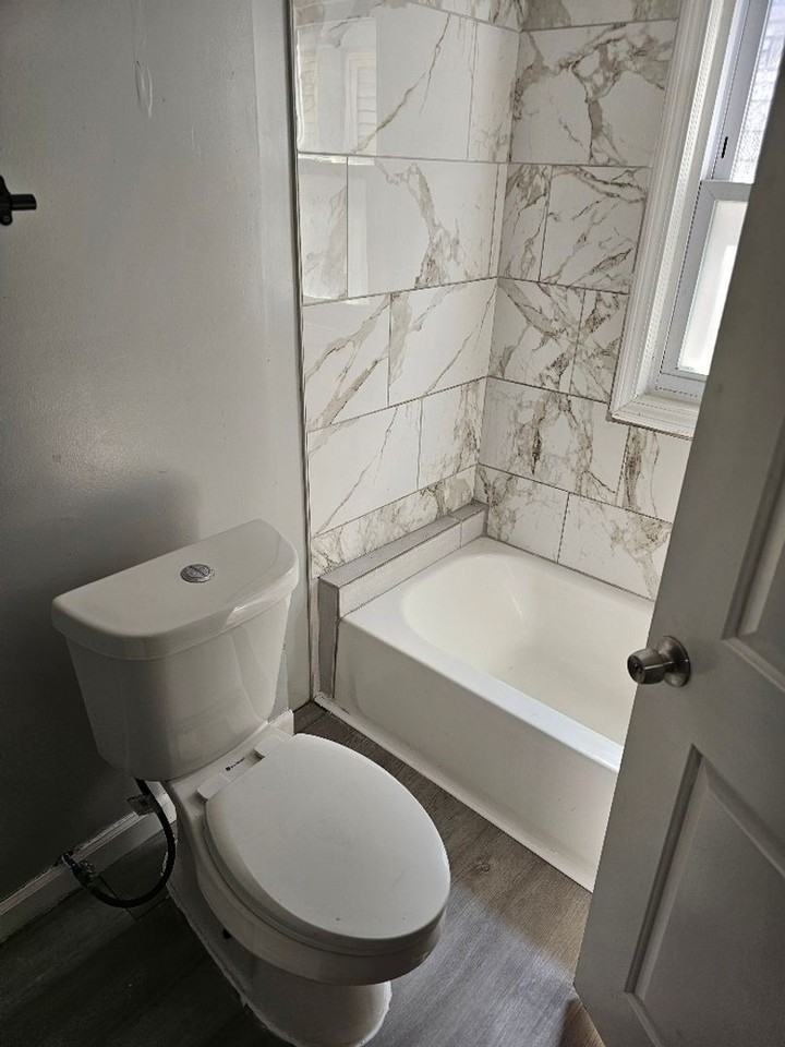5056 Bewick St - Photo 6 of 13