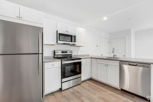 featured image of 17 Winchester Dr