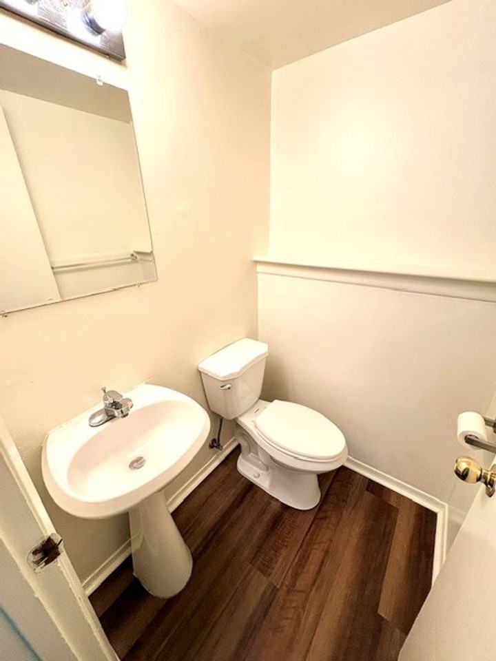 1084 Brightleaf Ct - Photo 6 of 14