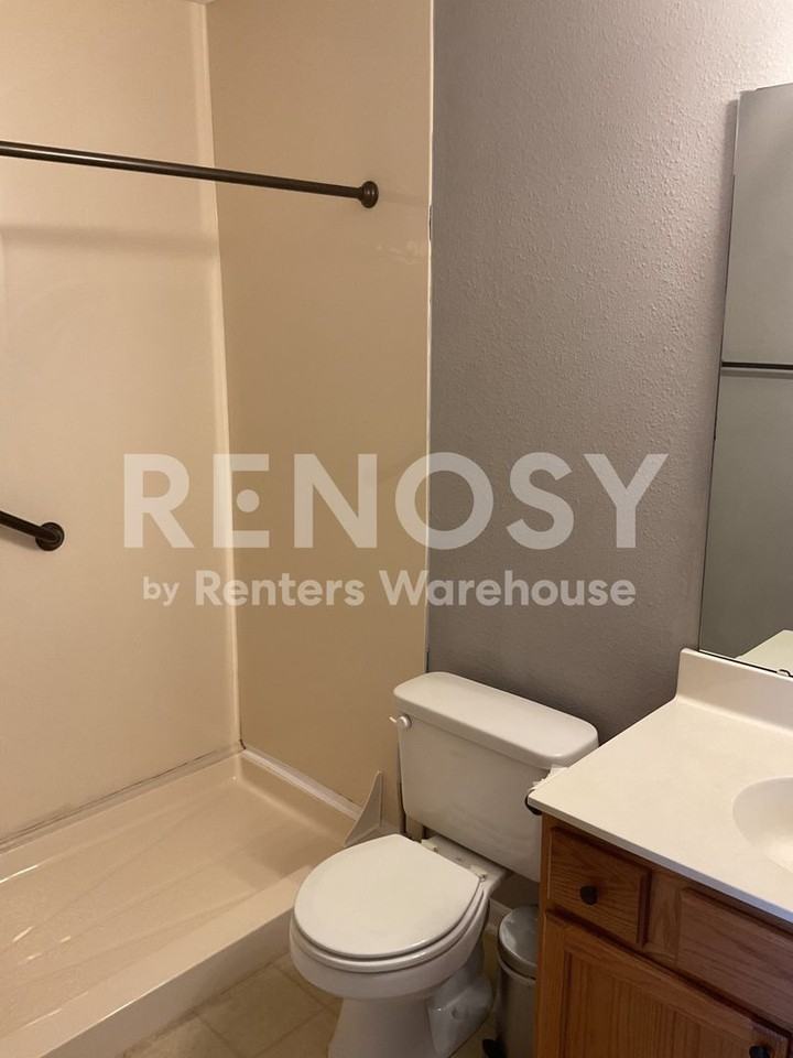 9619 Littleleaf Dr - Photo 7 of 17