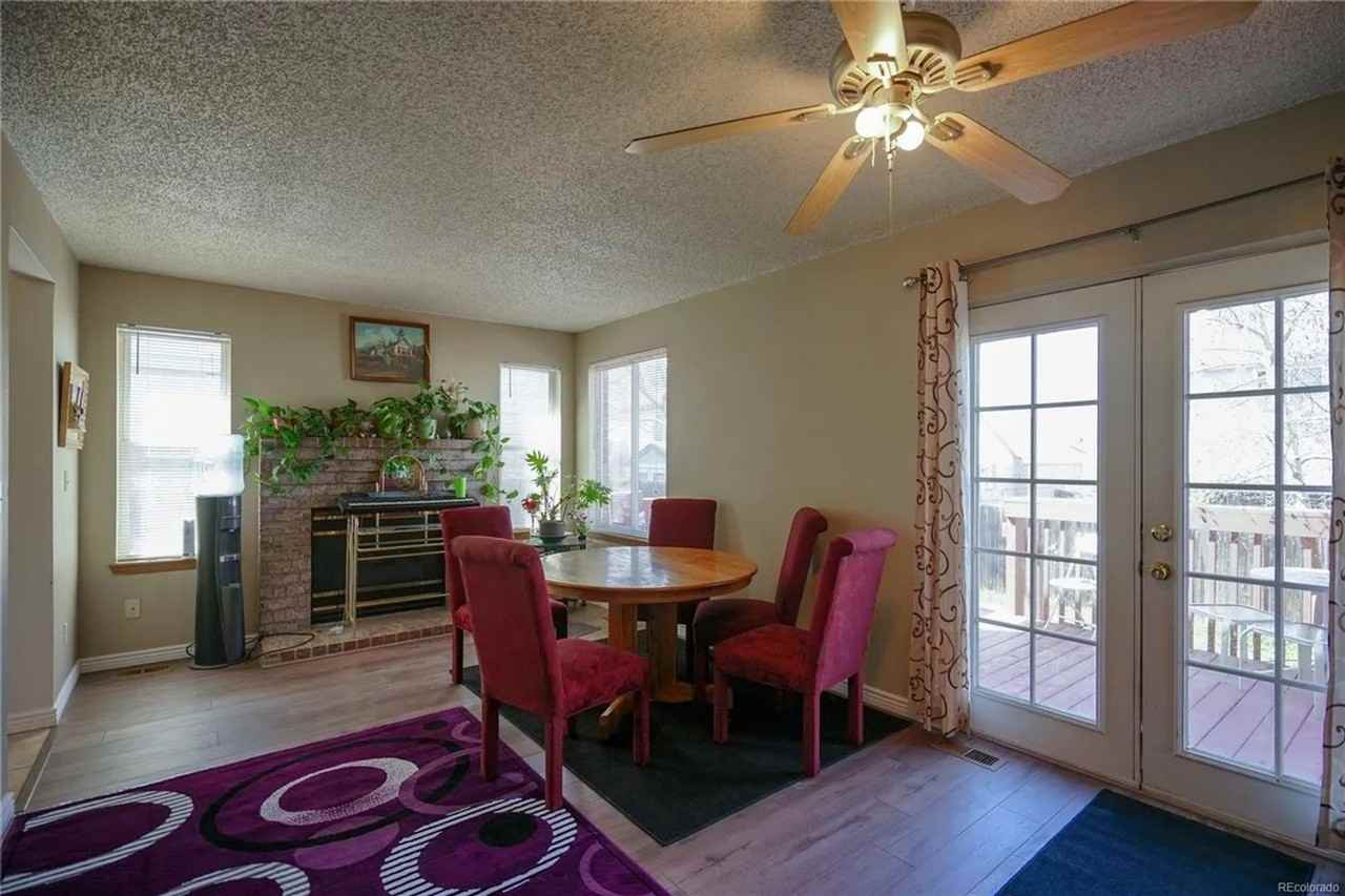 12232 Newport Dr - Photo 5 of 18