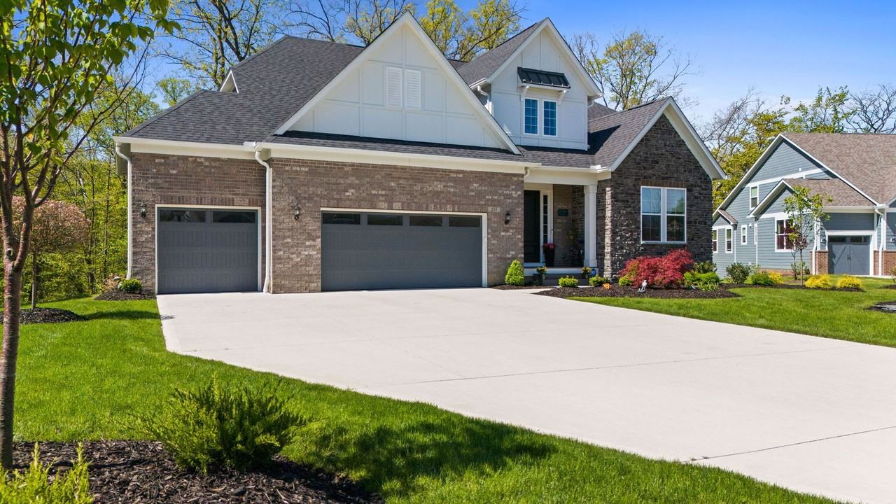 233 Lake Balaton Dr - Photo 7 of 50