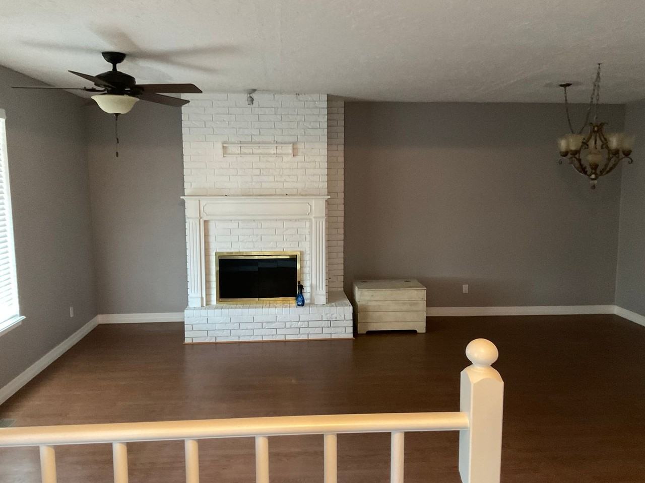 1421 Pheasant Run Ct - Photo 2 of 16