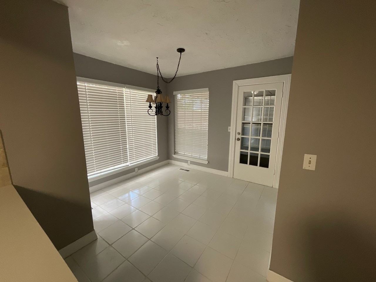 1421 Pheasant Run Ct - Photo 3 of 16