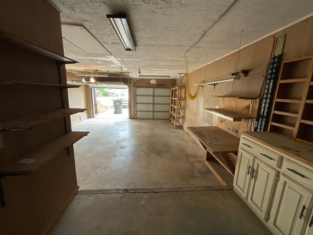 1421 Pheasant Run Ct - Photo 6 of 16