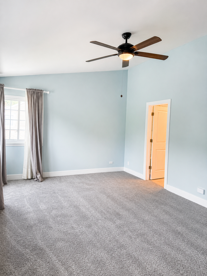 103 Brittany Dr - Photo 6 of 22