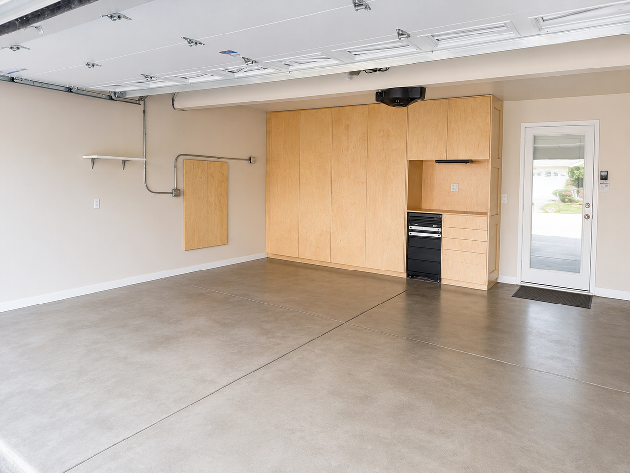 103 Brittany Dr - Photo 7 of 22
