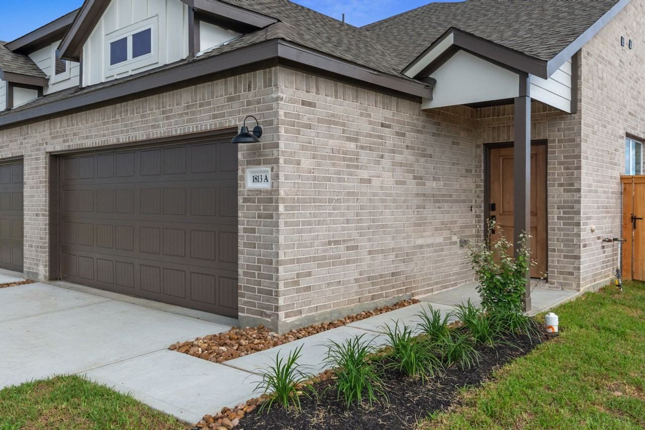 1789 N Peach Creek Dr - Photo 2 of 21