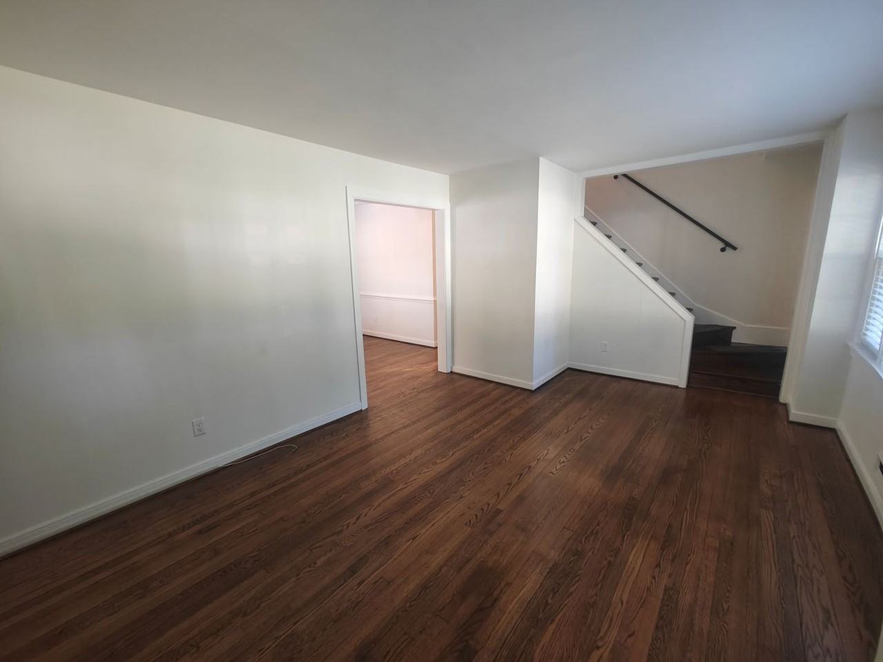 8402 Rolando Dr - Photo 7 of 23