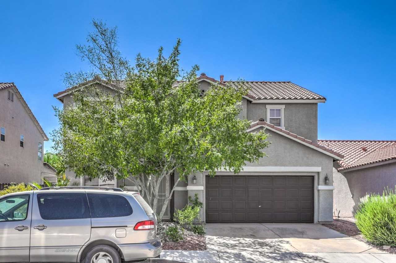 5663 Artesia Lake Ct - Photo 2 of 26