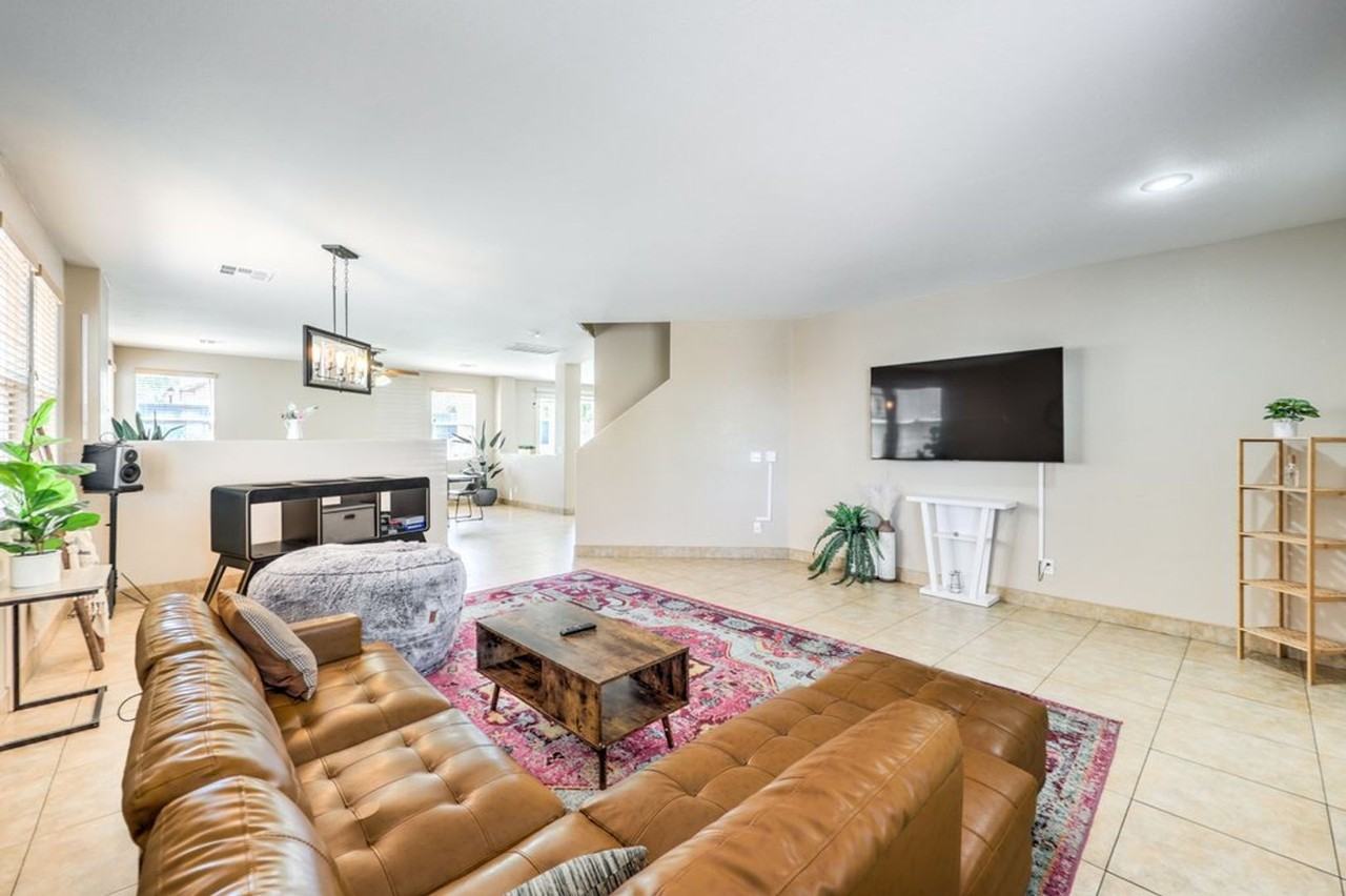 5663 Artesia Lake Ct - Photo 4 of 26