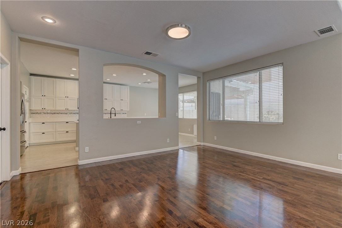 7225 Eaglegate St - Photo 7 of 30