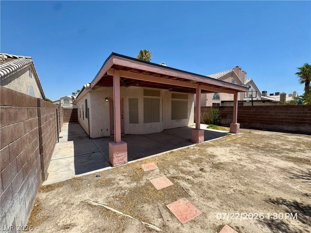 1833 Sierra Hills Way - Photo 7 of 37