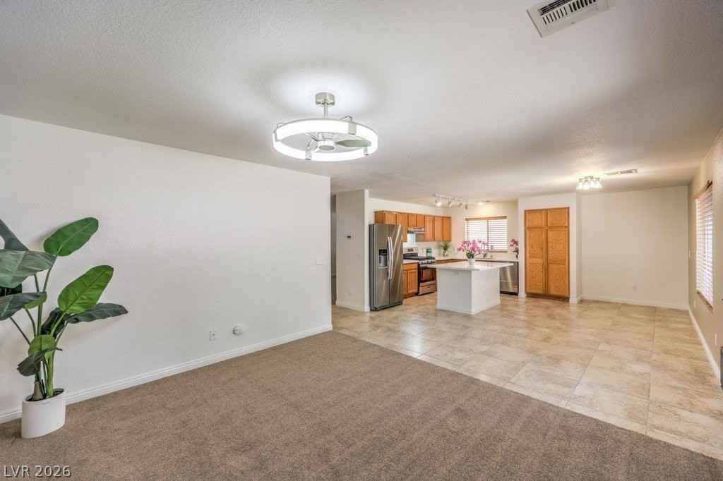 5016 Dancing Lights Ave - Photo 7 of 49
