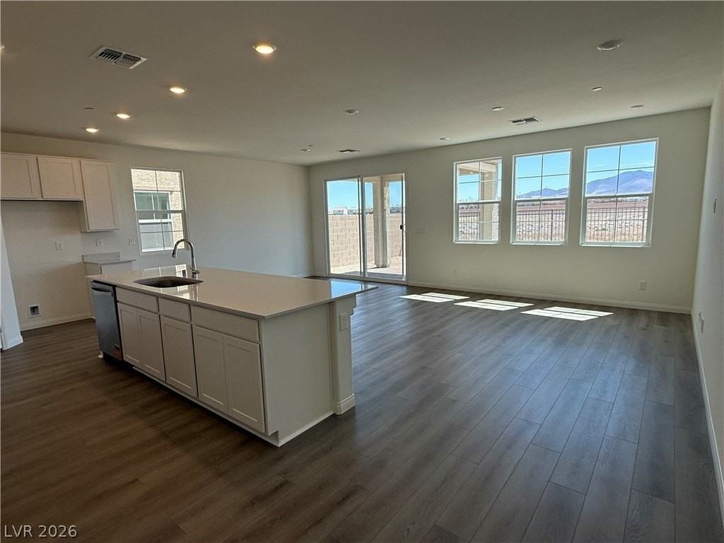 2772 Tricase St - Photo 4 of 36