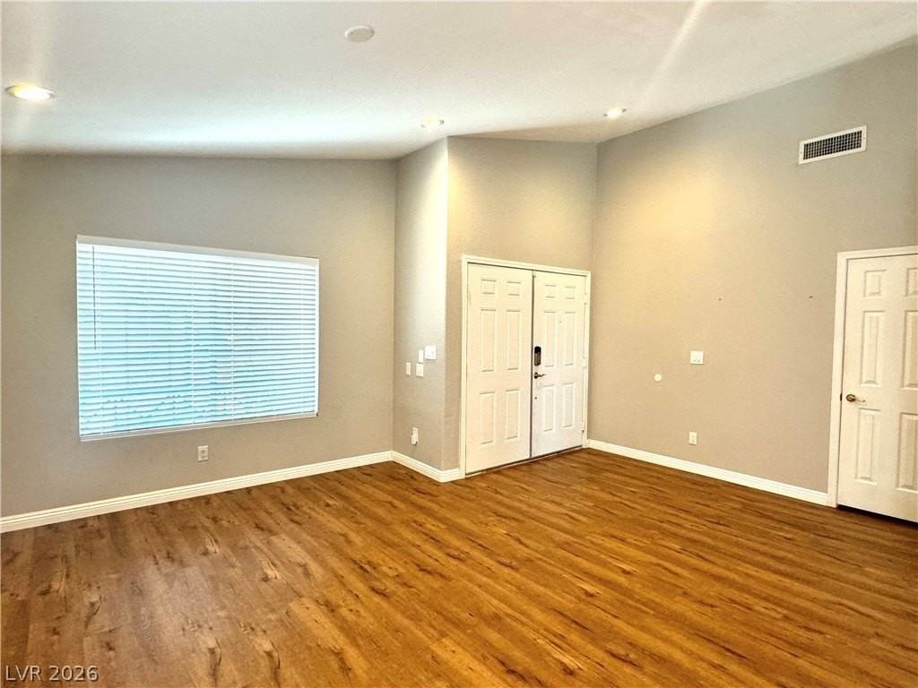 10224 Desert Wind Dr - Photo 6 of 25