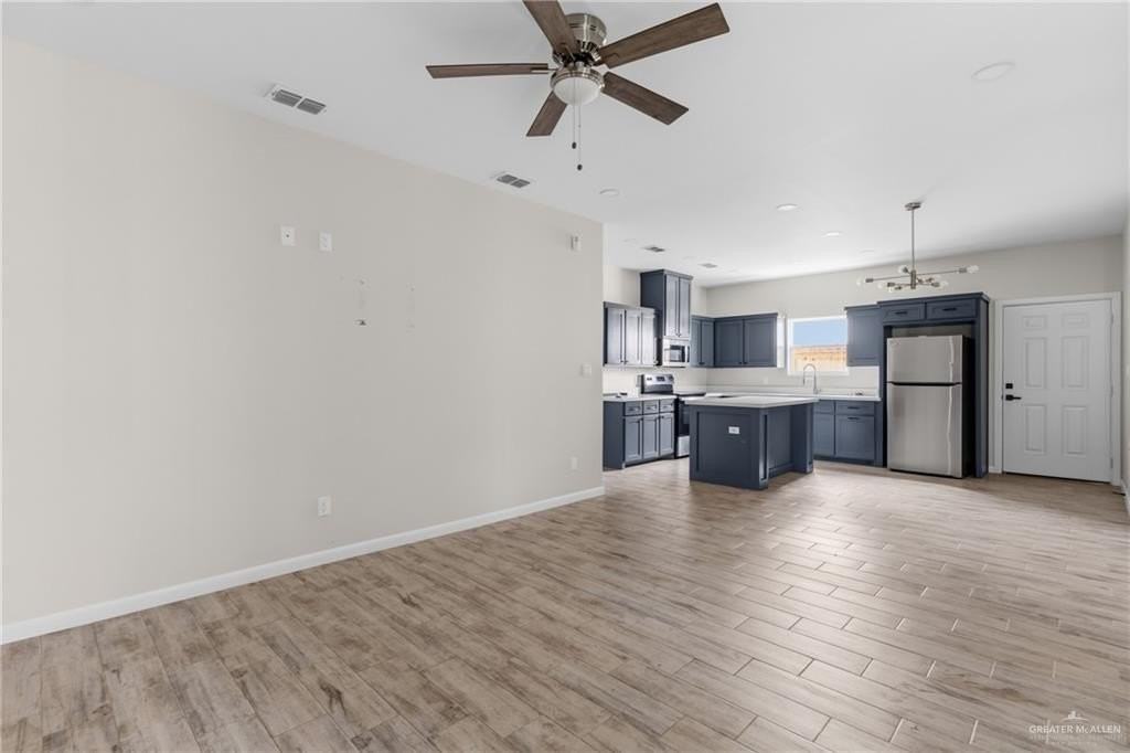 1233 Country Club Dr #1 - Photo 4 of 16