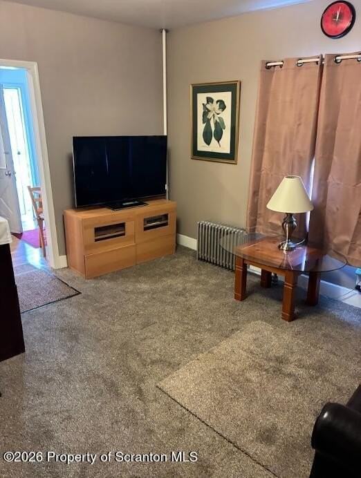 987 Providence Rd - Photo 6 of 10