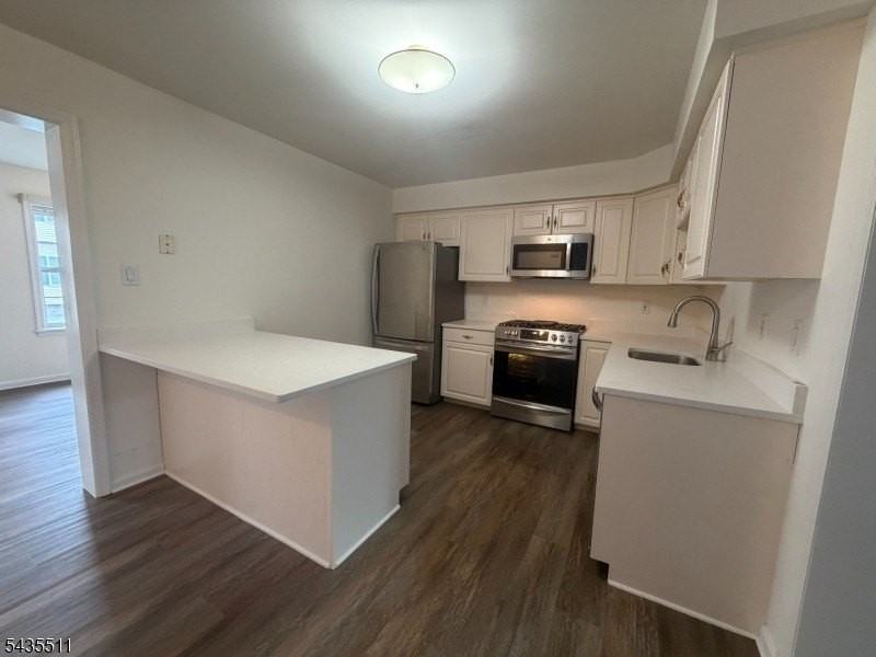 596 Harrison Ave #3 - Photo 2 of 15
