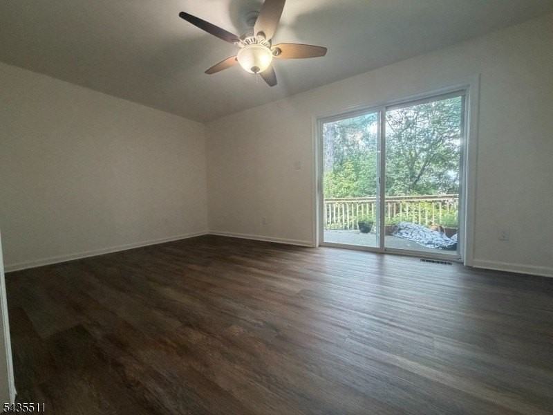 596 Harrison Ave #3 - Photo 4 of 15