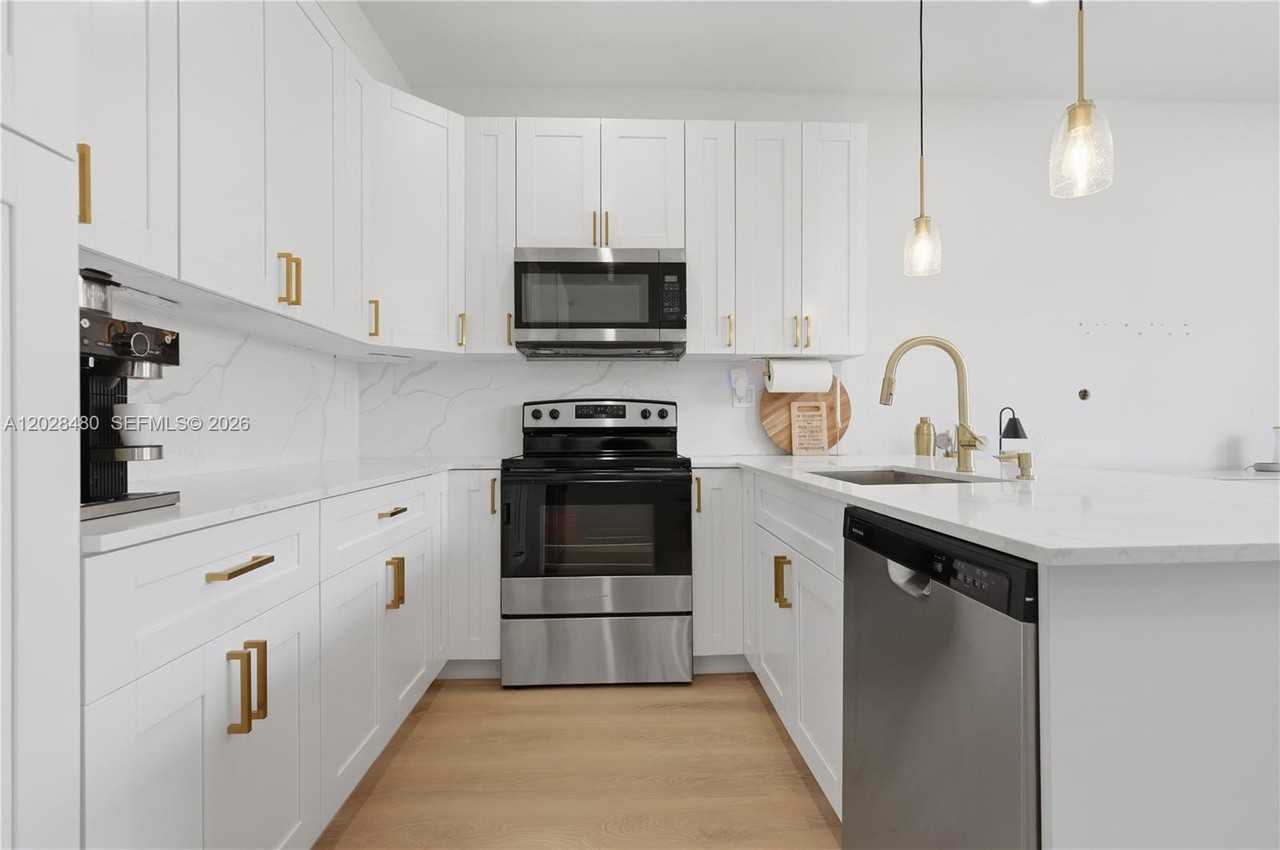 4425 Sw 160th Ave #213 - Photo 2 of 8