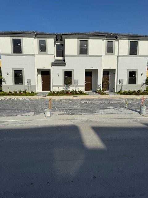 151 Nw 10th Ter - Photo 3 of 8