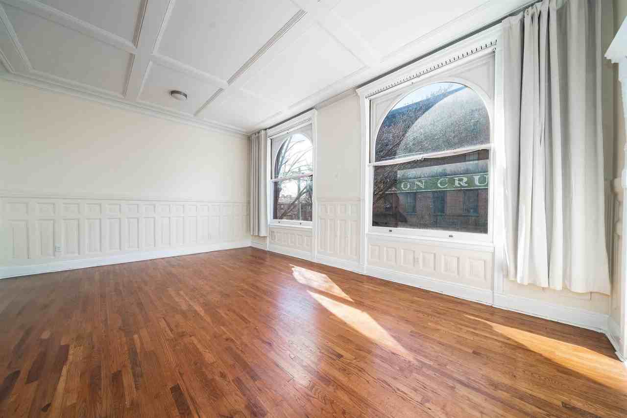 167 Wayne St #206 - Photo 3 of 19