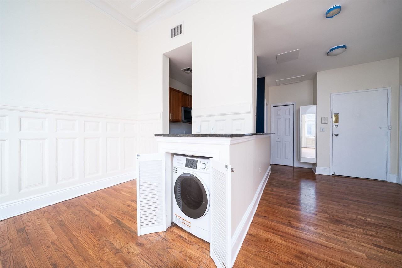 167 Wayne St #206 - Photo 5 of 19
