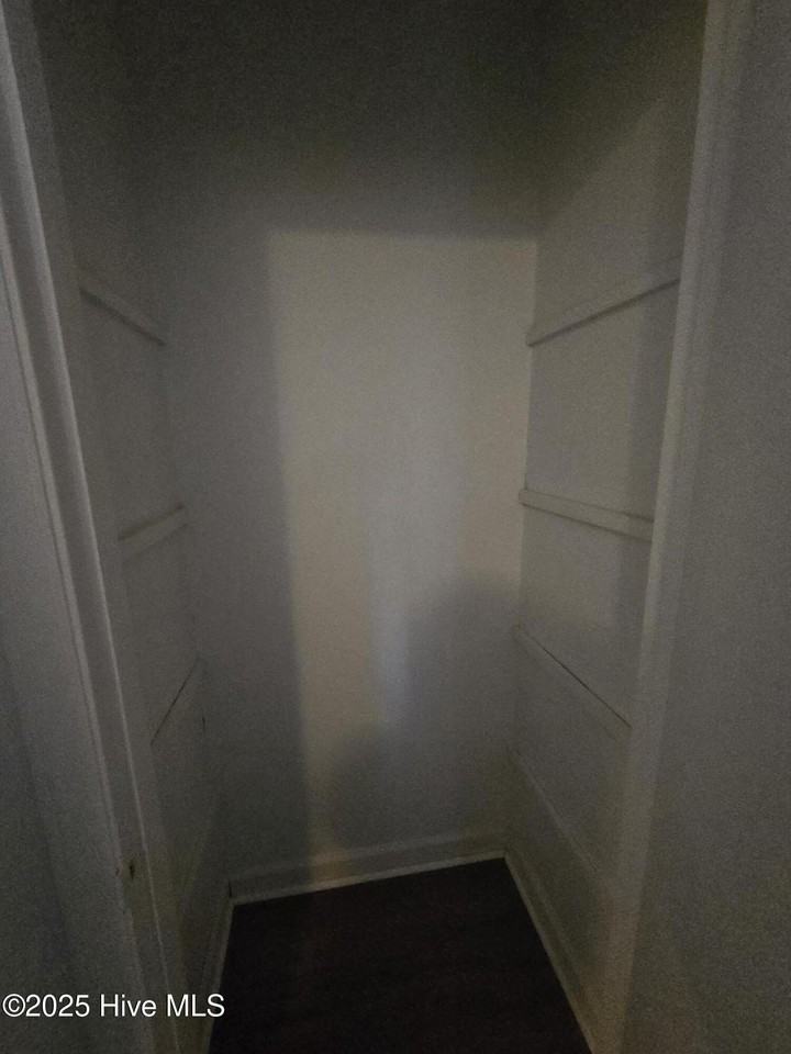 102 Cedar Ct #G - Photo 6 of 13
