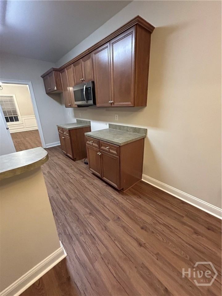 1111 Brookshire Dr - Photo 3 of 13