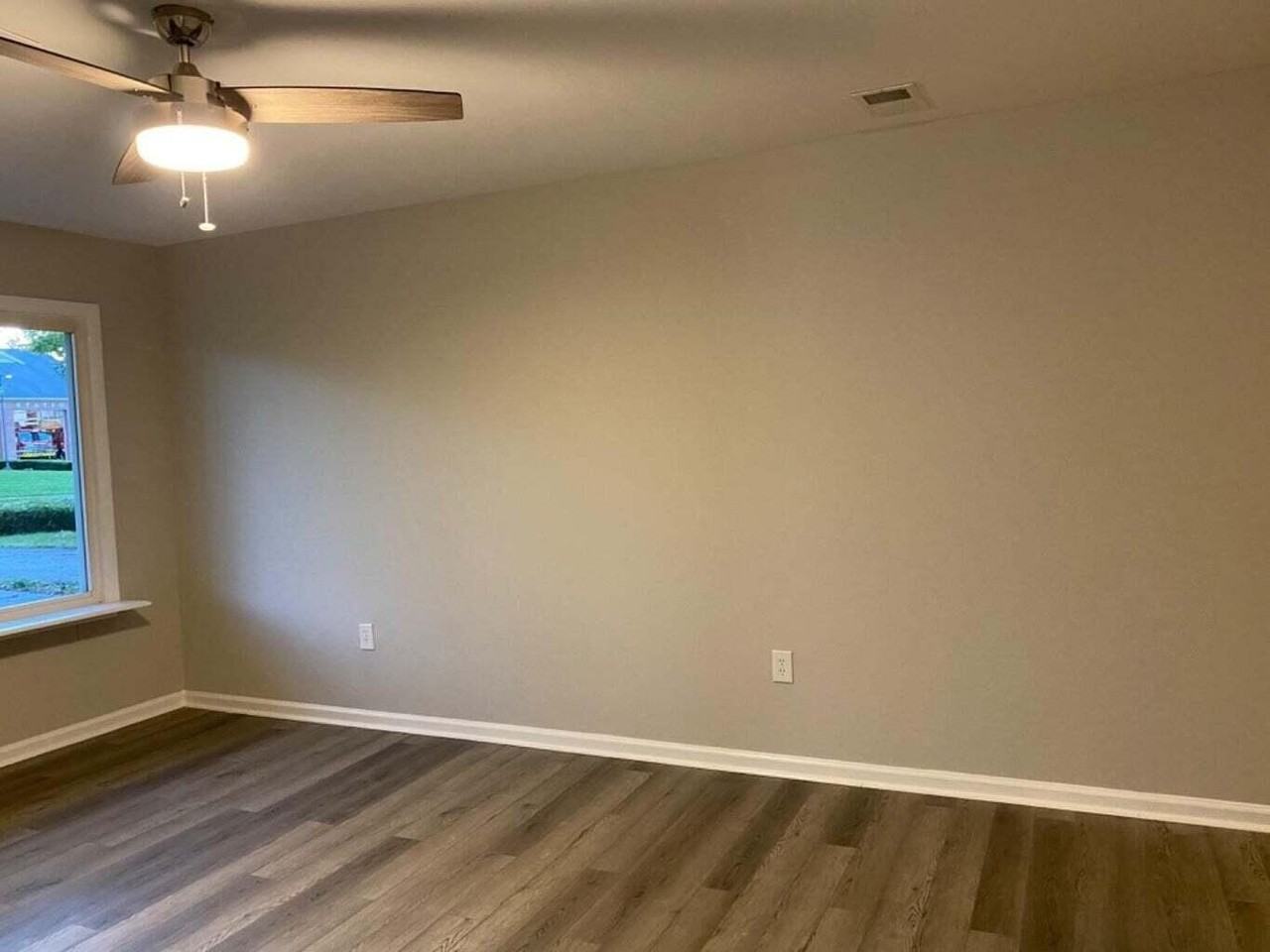 3004 Arrowhead Dr - Photo 6 of 38